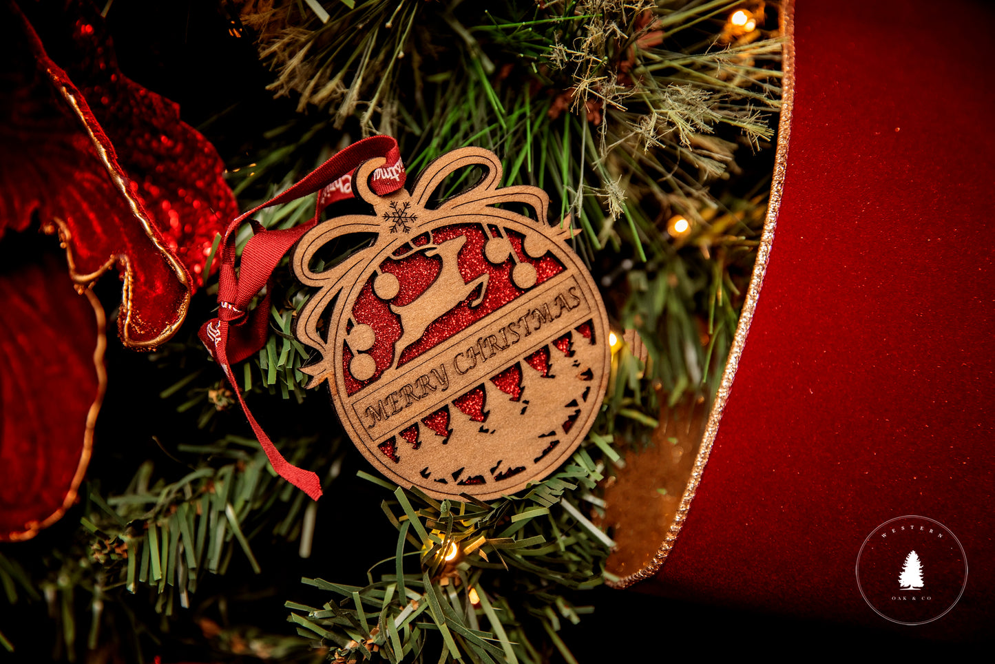 Ornament Dashing Reindeer