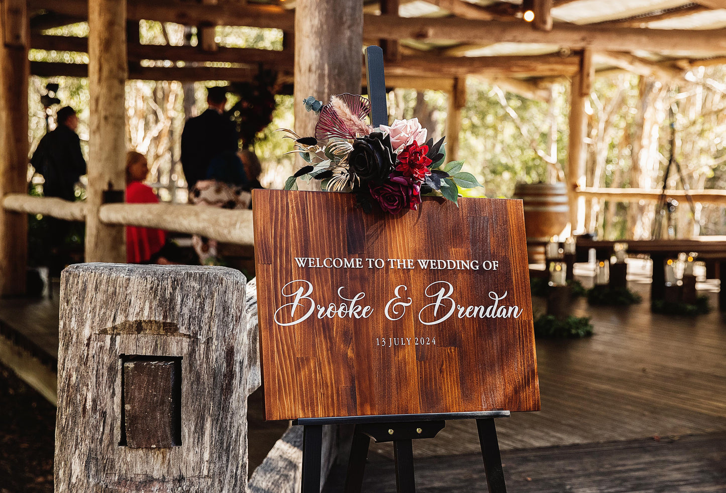 Welcome Sign - Timber